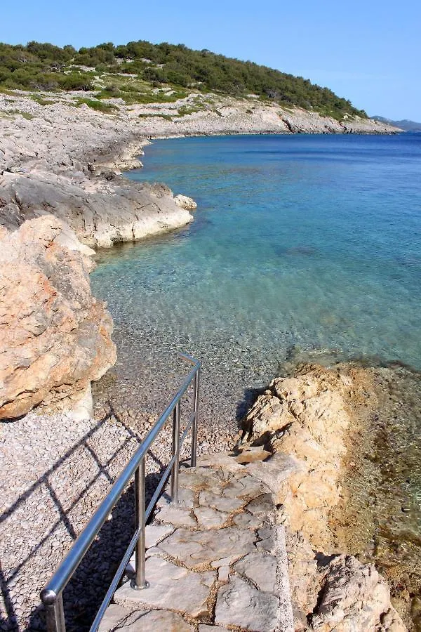 Apartments With A Parking Space Mali Losinj Croatia