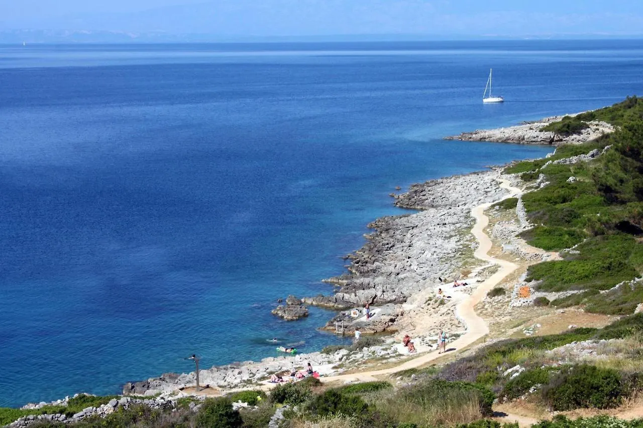 Apartments With A Parking Space Mali Losinj Croatia