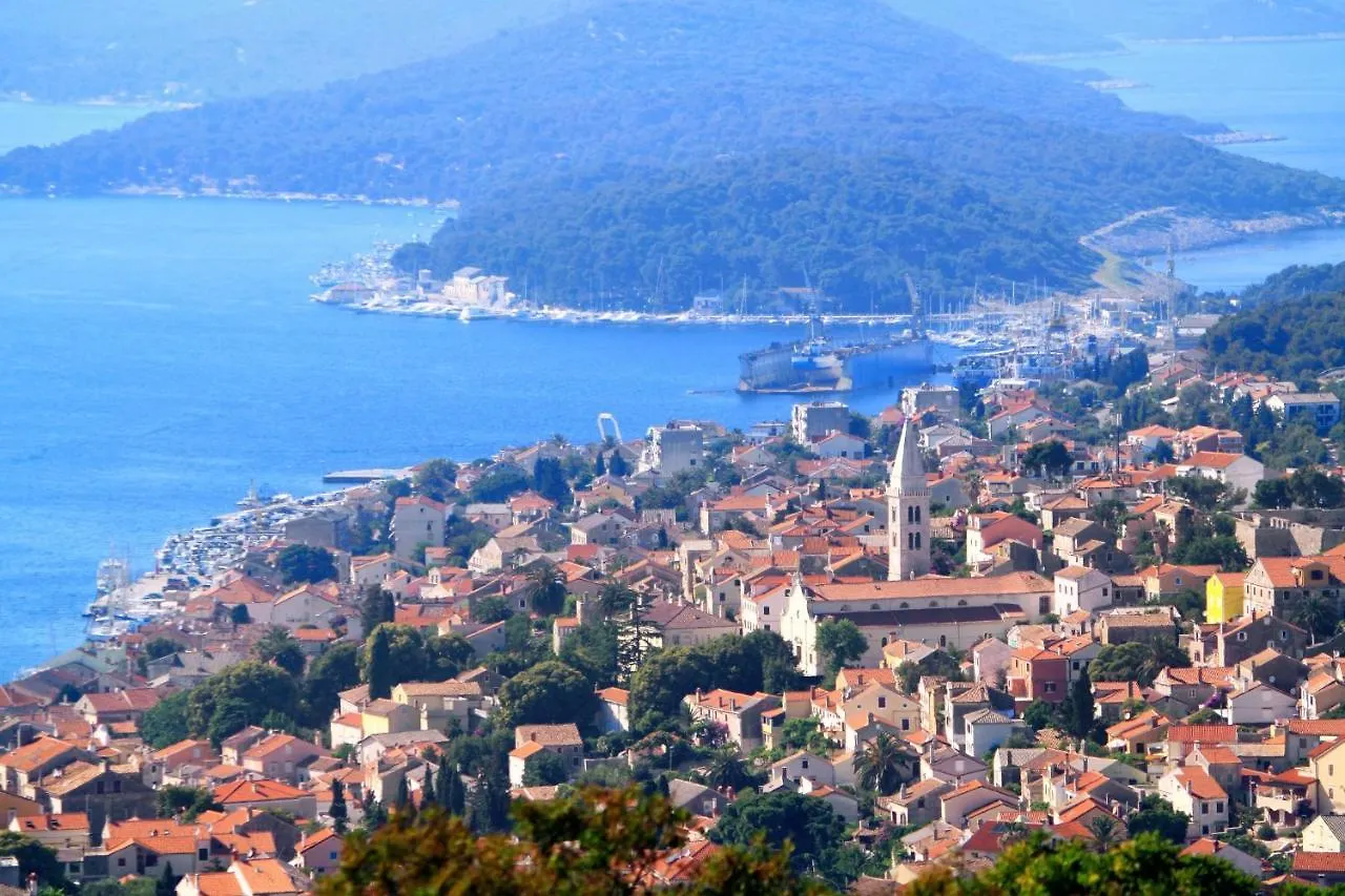 Apartments With A Parking Space Mali Losinj