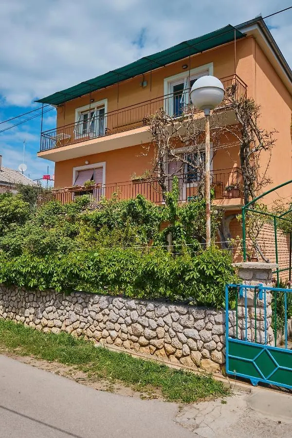 Apartments With A Parking Space Mali Losinj